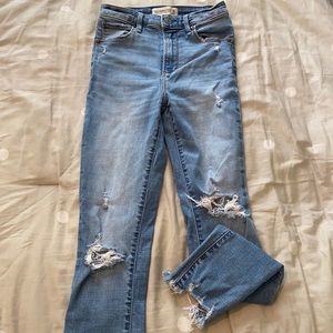 Abercrombie & Fitch skinny ripped jeans